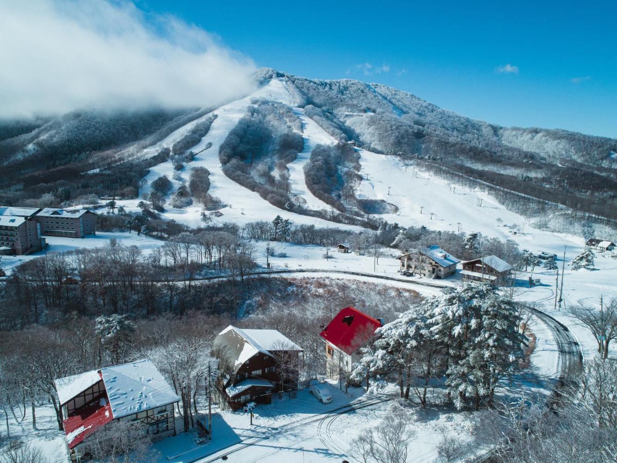 Kuma Lodge & Woodpecker Lodge飯山市 エクステリア 写真