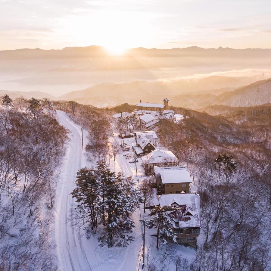 Kuma Lodge & Woodpecker Lodge飯山市 エクステリア 写真